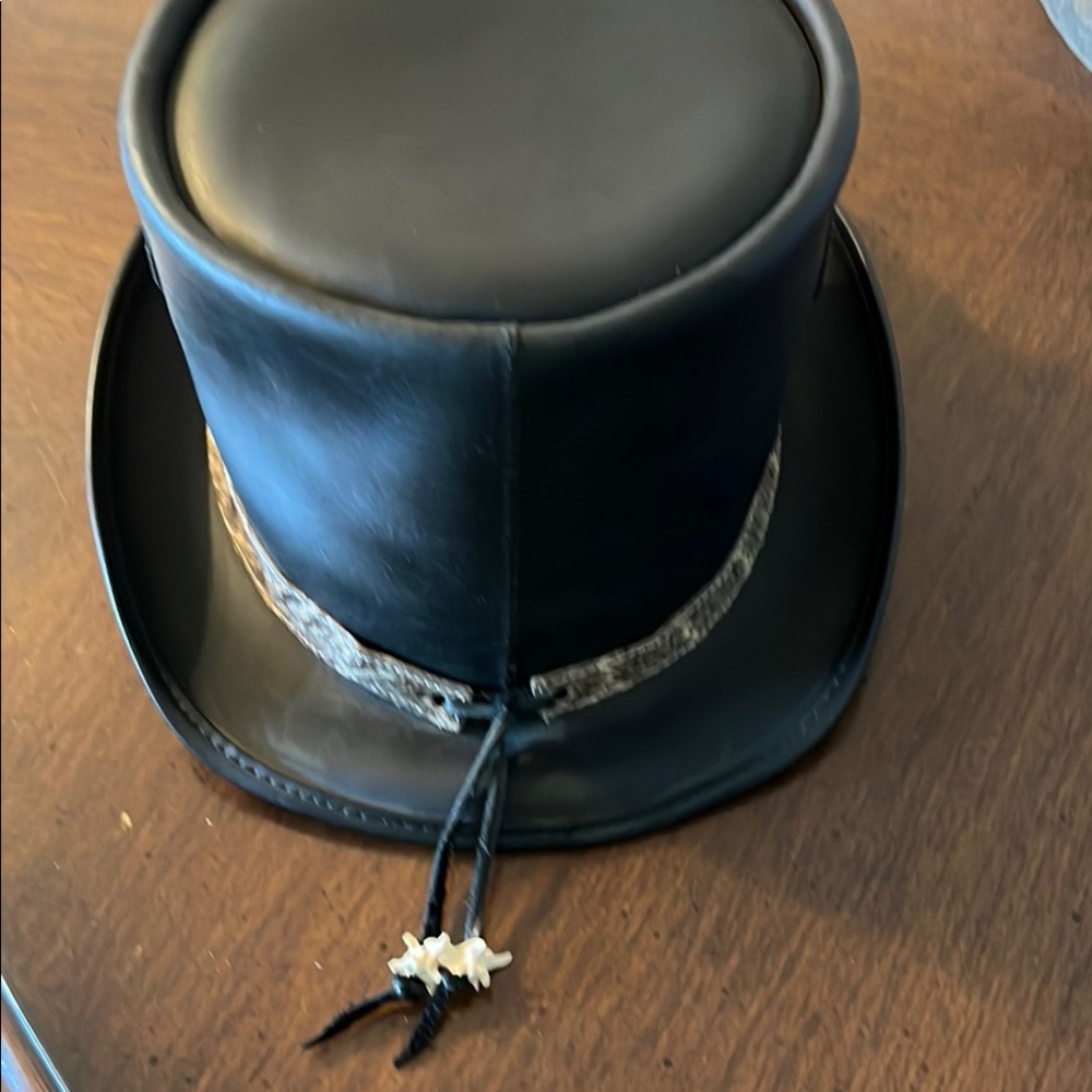 Black Leather Top Hat with Authentic Snakeskin Accents - Picture 2 of 7